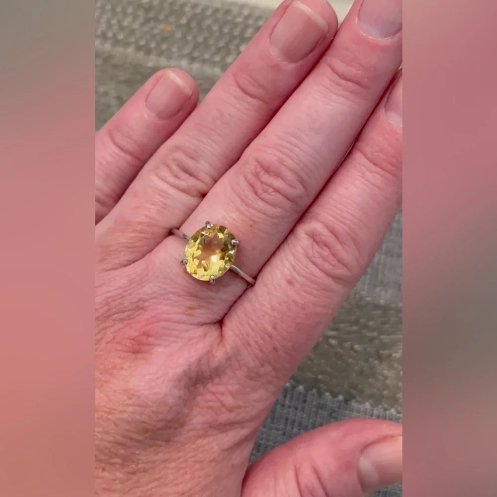 Genuine Citrine Solitaire Ring in Sterling Silver 4.80ct Citrine - ring size 10 - Picture 8 of 10